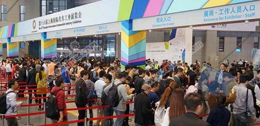 2015年第16届上海国际车展无线覆盖现场人员入场